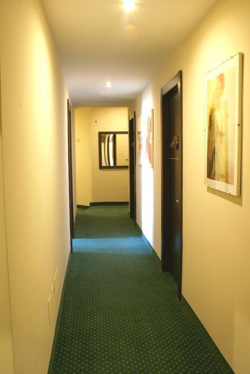 רומא Hotel Versailles מראה חיצוני תמונה